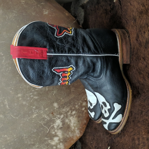 Tin Haul Shoes Tin Haul Skull Crossglow Black Leather Skull